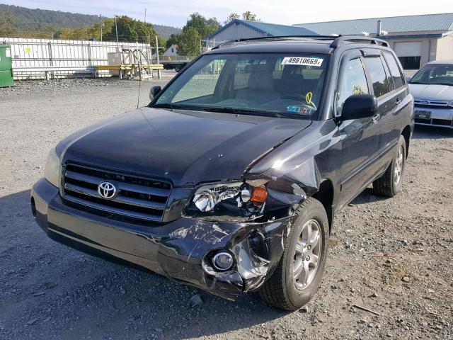 JTEEP21AX50094380 - 2005 TOYOTA HIGHLANDER BLACK photo 2