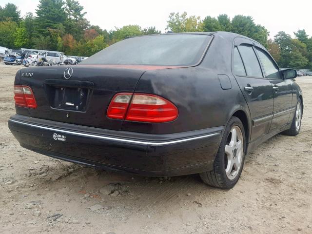 WDBJF65JX1B361747 - 2001 MERCEDES-BENZ E 320 BLACK photo 4