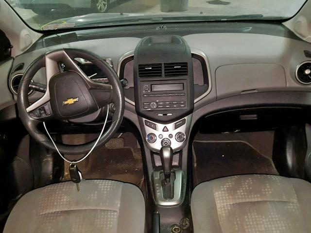 1G1JA5SH5E4211480 - 2014 CHEVROLET SONIC LS 蓝色 照片 9