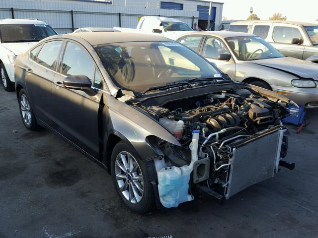 3FA6P0H72HR222127 - 2017 FORD FUSION SE GRAY photo 1