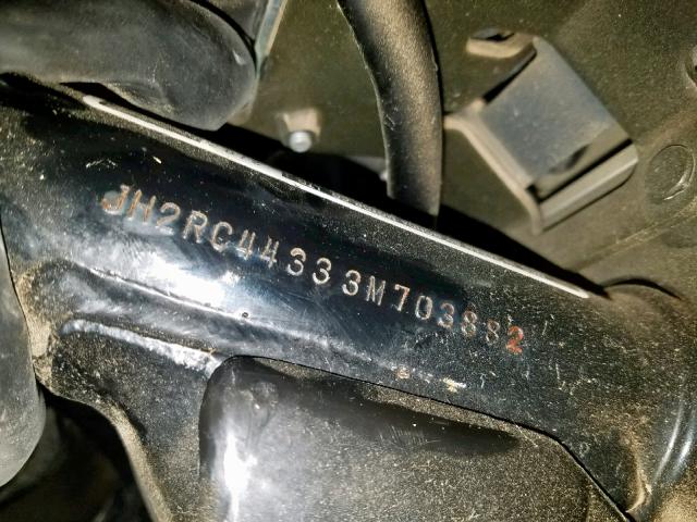 JH2RC44333M703882 - 2003 HONDA VT750 CDA BLACK photo 10