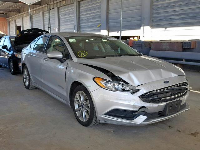 3FA6P0LU9HR387119 - 2017 FORD FUSION SE SILVER photo 1