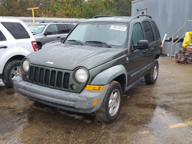 1J4GL48KX7W672507 - 2007 JEEP LIBERTY SP GREEN photo 2