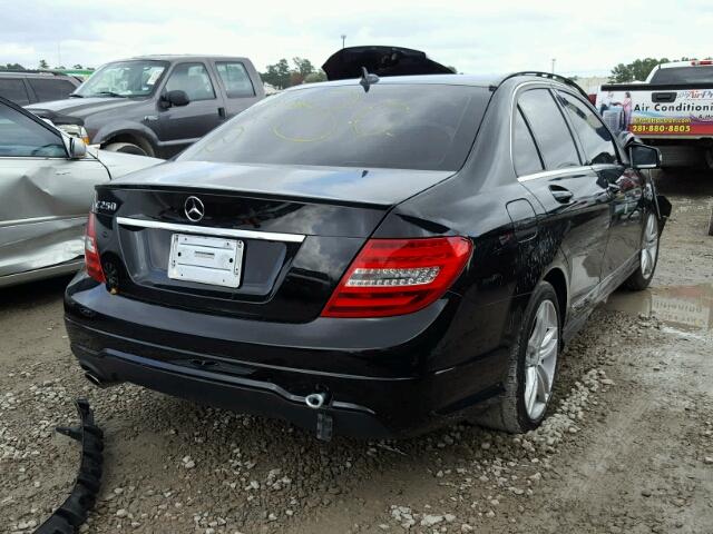 WDDGF4HB2CR195759 - 2012 MERCEDES-BENZ C 250 BLACK photo 4