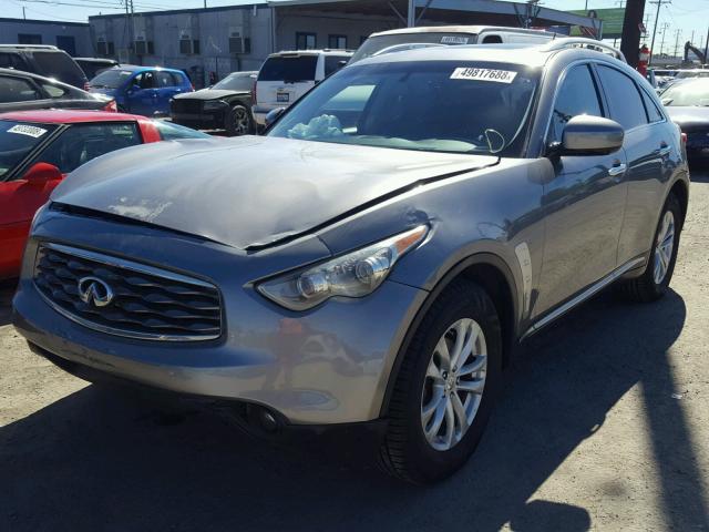 JN8AS1MU8AM802876 - 2010 INFINITI FX35 GRAY photo 2