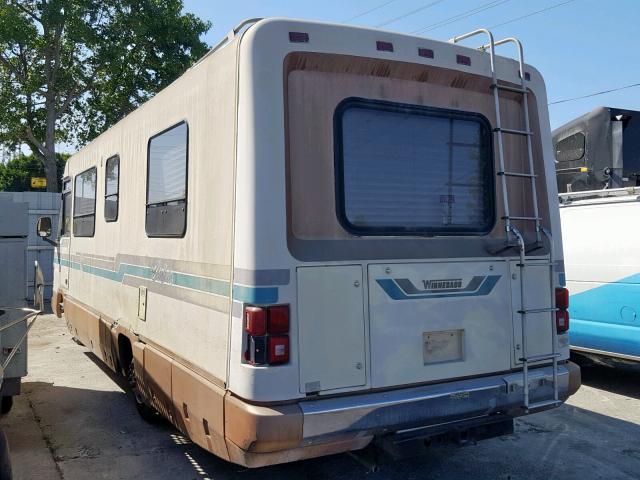 1GBKP37W0K3316763 - 1989 WINNEBAGO CHIEFTAIN BEIGE photo 3