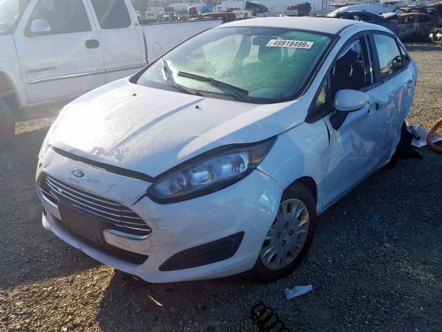 3FADP4AJ7GM207199 - 2016 FORD FIESTA S WHITE photo 2