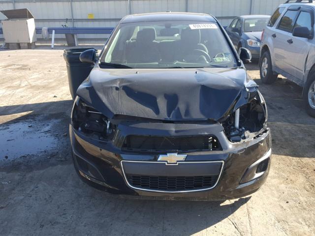1G1JA5SG5G4122518 - 2016 CHEVROLET SONIC LS 黑色 照片 7