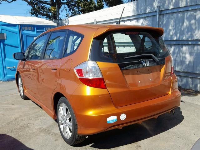 JHMGE8H57BS012425 - 2011 HONDA FIT SPORT ORANGE photo 3