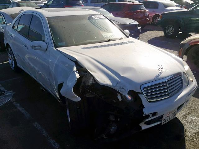 WDBUF65J54A459852 - 2004 MERCEDES-BENZ E 320 WHITE photo 1