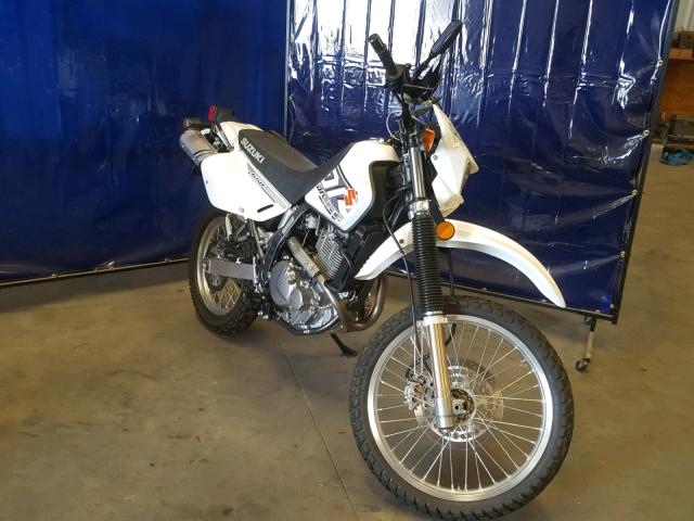 JS1SP46A9J2101579 - 2018 SUZUKI DR650 SE WHITE photo 1