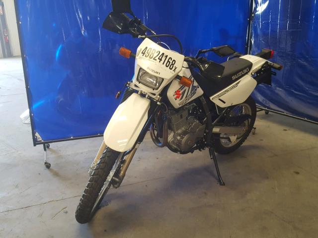 JS1SP46A9J2101579 - 2018 SUZUKI DR650 SE WHITE photo 2