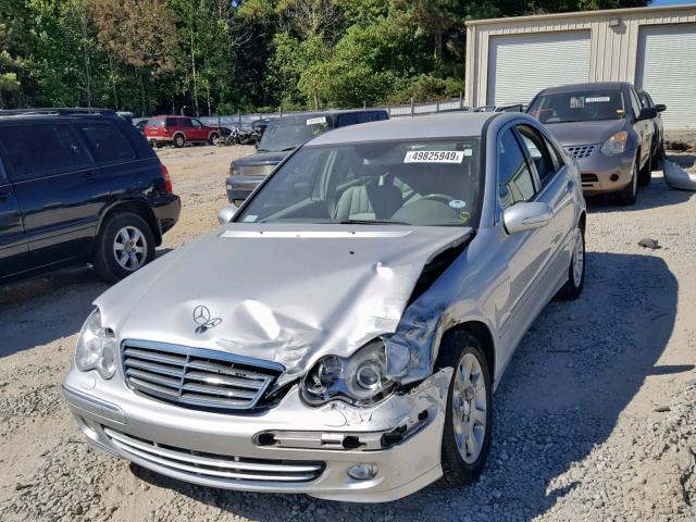 WDBRF87J96F769054 - 2006 MERCEDES-BENZ C 350 4MAT SILVER photo 2