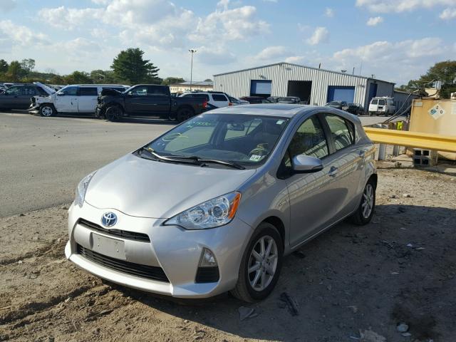 JTDKDTB31D1045308 - 2013 TOYOTA PRIUS C SILVER photo 2