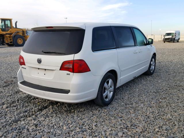 2V8HW34169R518322 - 2009 VOLKSWAGEN ROUTAN SE WHITE photo 4