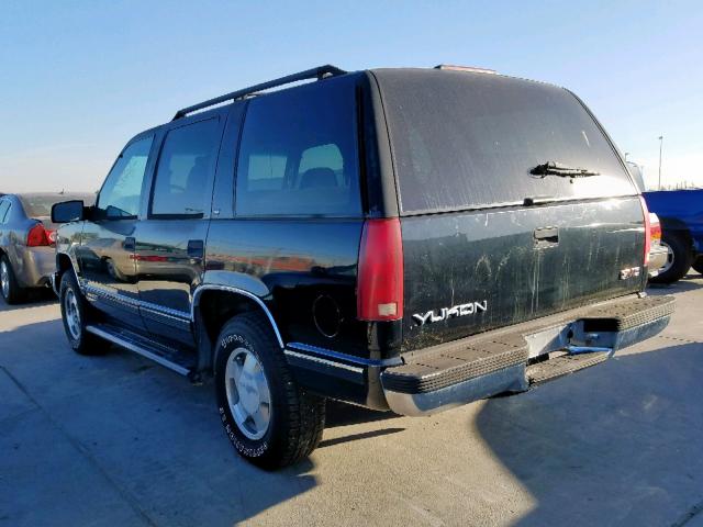 1GKEK13R9WJ721960 - 1998 GMC YUKON BLACK photo 3