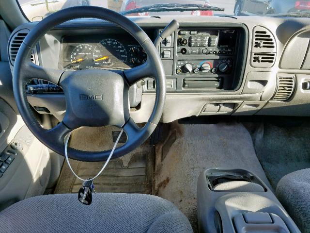 1GKEK13R9WJ721960 - 1998 GMC YUKON BLACK photo 9