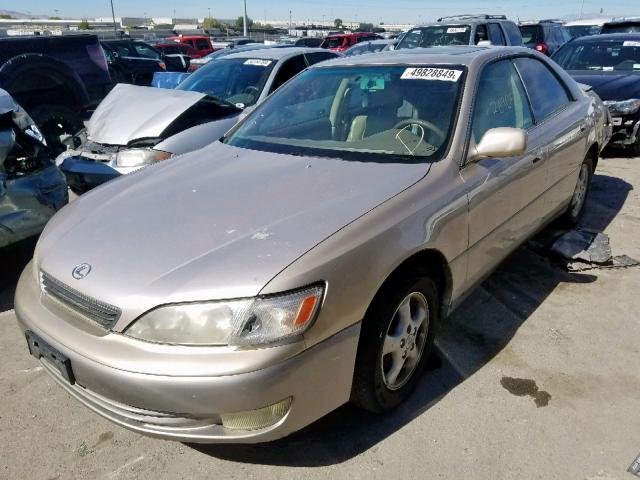 JT8BF22G1V5008906 - 1997 LEXUS ES 300 GOLD photo 2