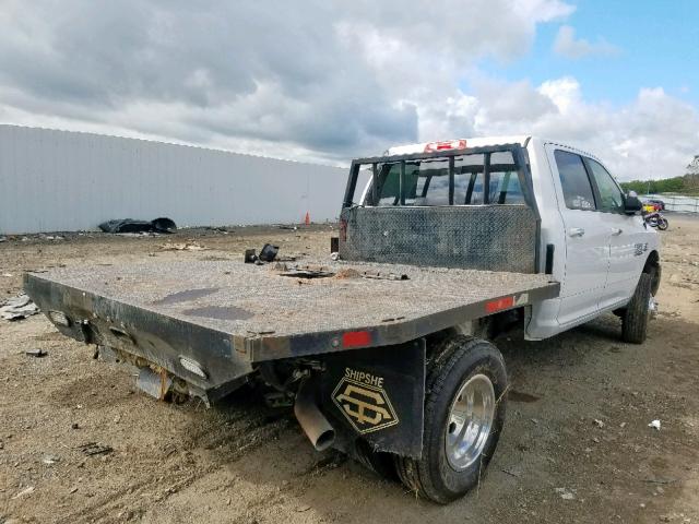 3C63RRHLXJG407267 - 2018 RAM 3500 SLT WHITE photo 4