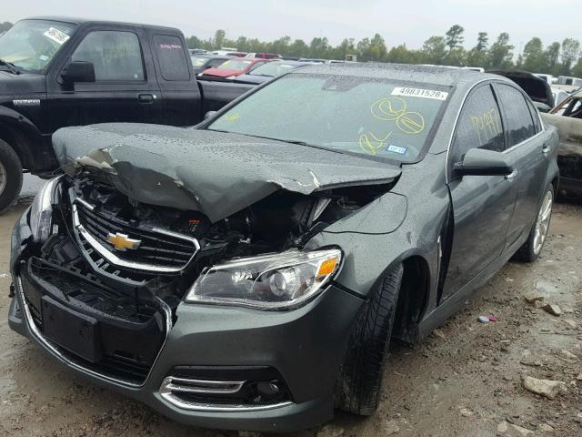 6G3F15RW3EL924940 - 2014 CHEVROLET SS GREEN photo 2