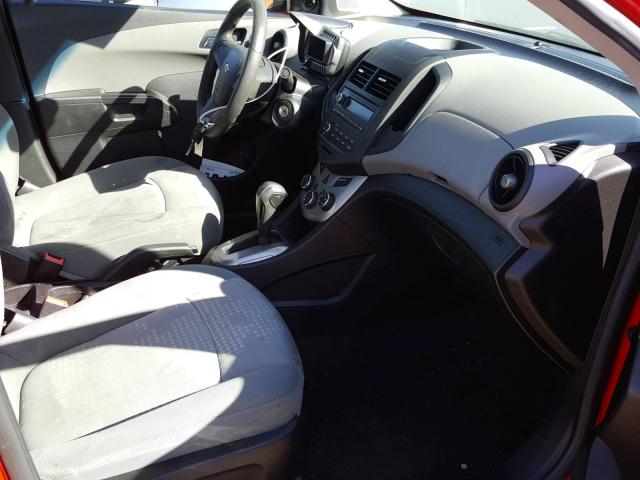 1G1JA5SH3E4124208 - 2014 CHEVROLET SONIC LS RED photo 5