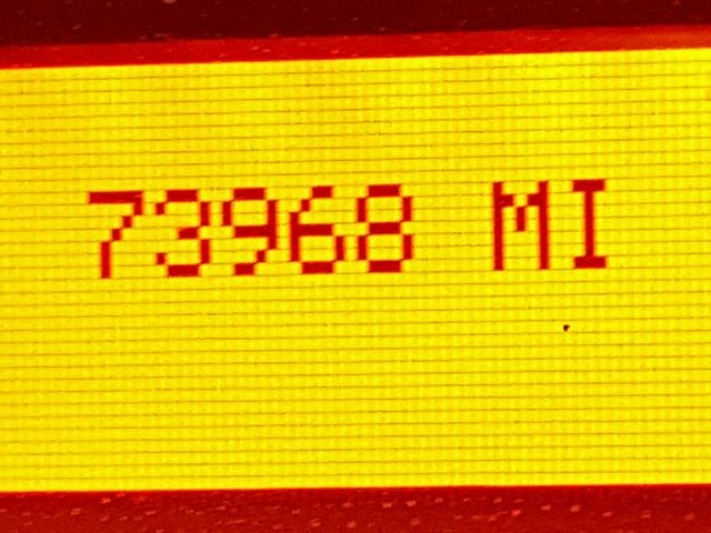 2G2WC55C981153255 - 2008 PONTIAC GRAND PRIX BLACK photo 8