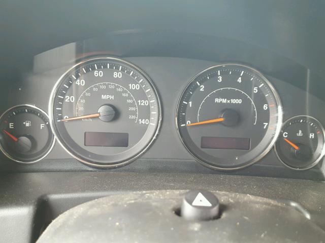 1J8HG48K26C163180 - 2006 JEEP COMMANDER Gümüş foto 8