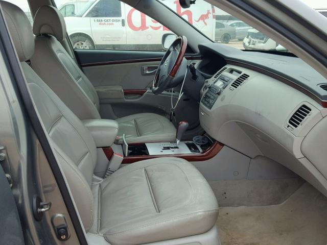 KMHFC46F07A215270 - 2007 HYUNDAI AZERA SE TAN photo 5