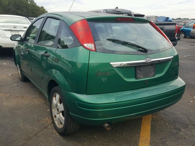 3FAFP37312R126657 - 2002 FORD FOCUS ZX5 GREEN photo 3