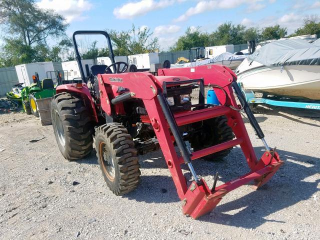 USMN2309 - 2013 MAHINDRA AND MAHINDRA TRACTOR RED photo 1