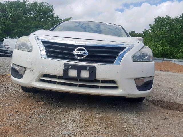 1N4AL3AP8EC182616 - 2014 NISSAN ALTIMA 2.5 WHITE photo 9