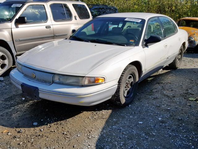 2C3HC56F4TH273367 - 1996 CHRYSLER LHS WHITE photo 2