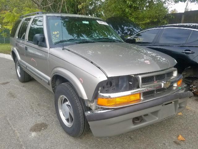 1GNDT13W212196468 - 2001 CHEVROLET BLAZER GOLD photo 1