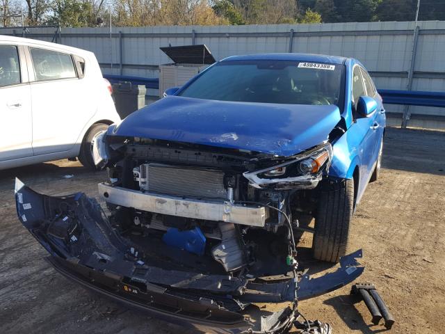 KMHC85LC2JU065267 - 2018 HYUNDAI IONIQ LIMI BLUE photo 2