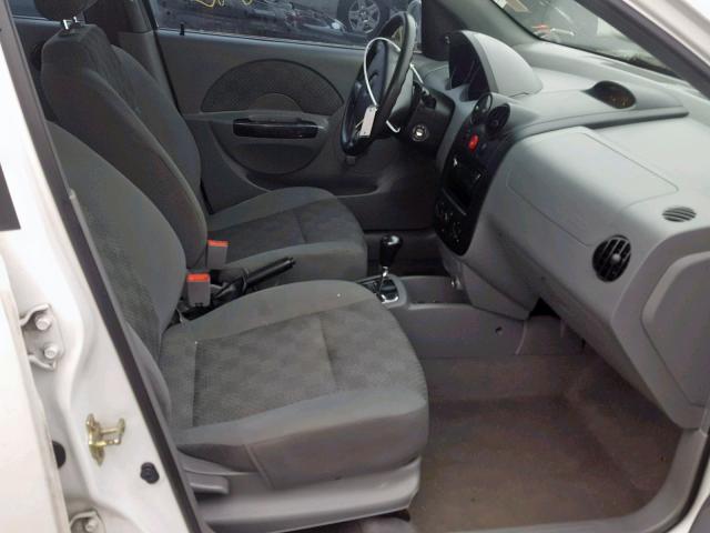 KL1TD52665B440811 - 2005 CHEVROLET AVEO BASE თეთრი ფოტო 5