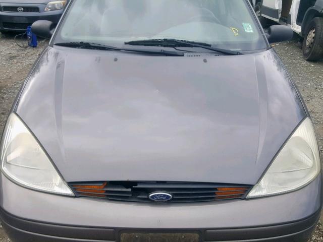 3FAFP31322R160678 - 2002 FORD FOCUS ZX3 GRAY photo 7
