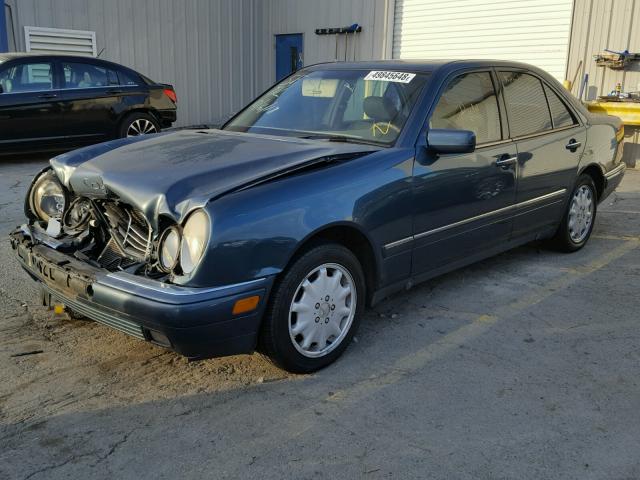 WDBJF65H1XA750644 - 1999 MERCEDES-BENZ E 320 TEAL photo 2