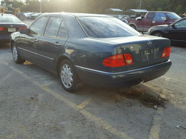 WDBJF65H1XA750644 - 1999 MERCEDES-BENZ E 320 TEAL photo 3