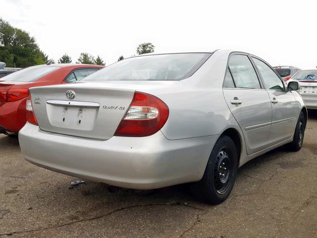 4T1BE32K22U543576 - 2002 TOYOTA CAMRY LE SILVER photo 4