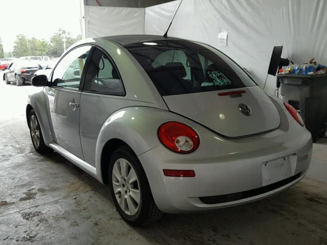 3VWPW31C68M507868 - 2008 VOLKSWAGEN NEW BEETLE 银色 照片 3