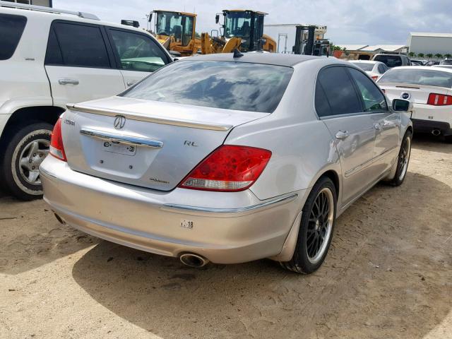 JH4KB16566C004300 - 2006 ACURA RL SILVER photo 4