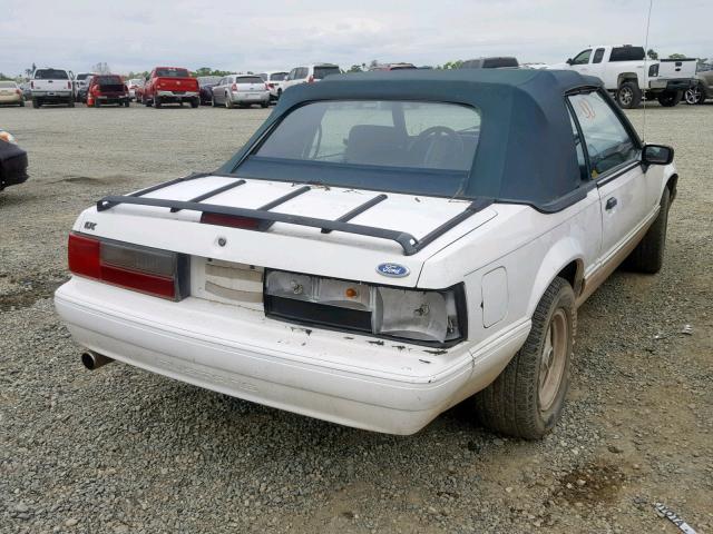 1FACP44M5PF145447 - 1993 FORD MUSTANG LX WHITE photo 4