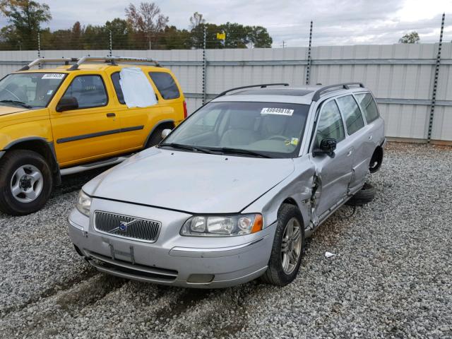 YV1SW592X62578509 - 2006 VOLVO V70 2.5T SILVER photo 2