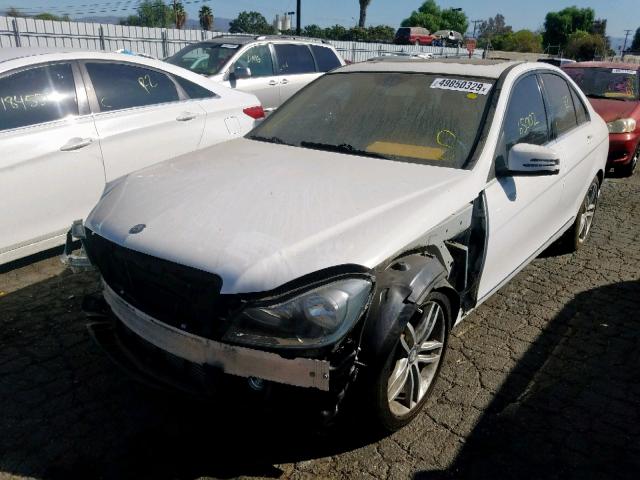 WDDGF4HB6DR265538 - 2013 MERCEDES-BENZ C 250 WHITE photo 2