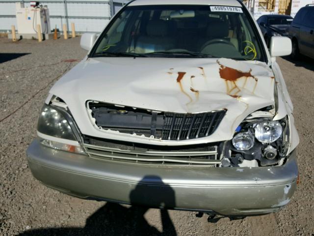 JT6GF10U6Y0067887 - 2000 LEXUS RX 300 CREAM photo 9