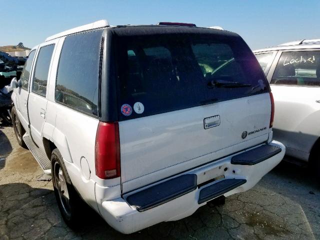 1GYEK13R3YR123163 - 2000 CADILLAC ESCALADE WHITE photo 3