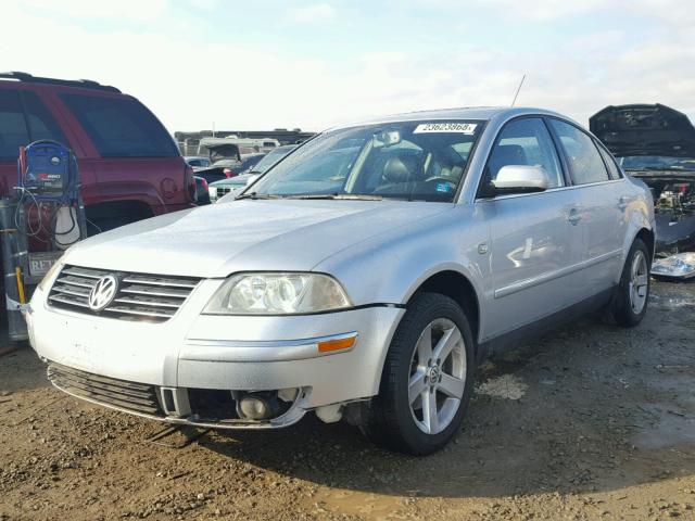 WVWRH63B64P101220 - 2004 VOLKSWAGEN PASSAT GLX 银色 照片 2