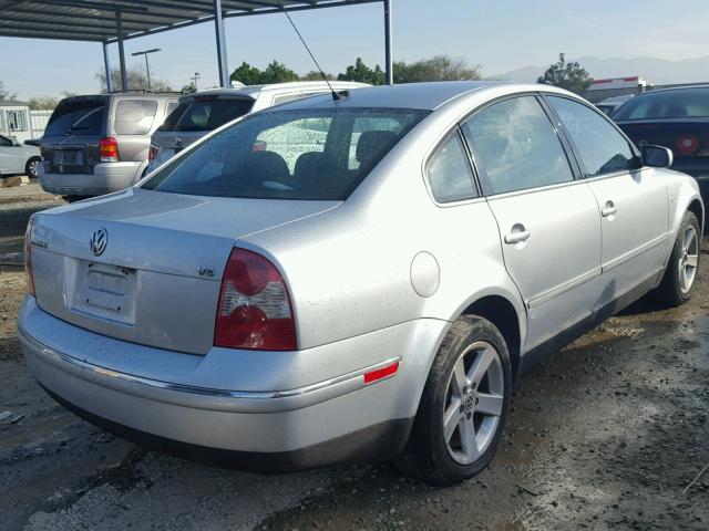 WVWRH63B64P101220 - 2004 VOLKSWAGEN PASSAT GLX 银色 照片 4