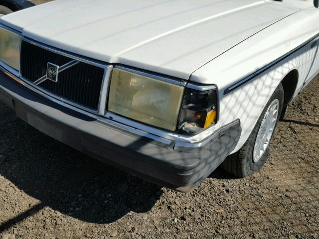 YV1AX8843H1270765 - 1987 VOLVO 244 DL WHITE photo 9