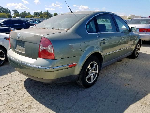 WVWMD63B63P273901 - 2003 VOLKSWAGEN PASSAT GL GREEN photo 4